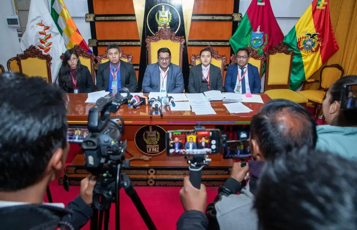 Gobernación paceña entrega memorial en el TCP de Sucre y pide revocar fallo que favorece a loteadores